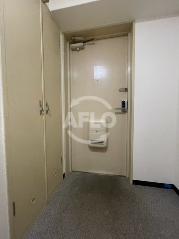 玄関　ライラック上本町　玄関