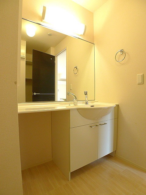 洗面設備　洗髪洗面化粧台