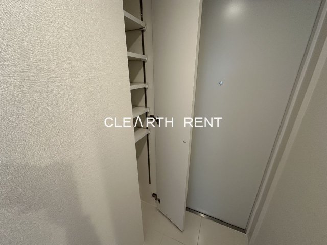 玄関　シューズボックス