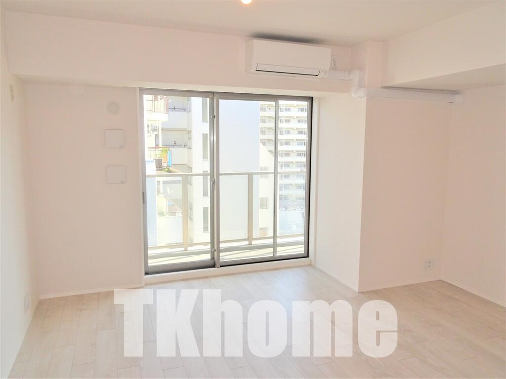 その他部屋・スペース　明るいリビング