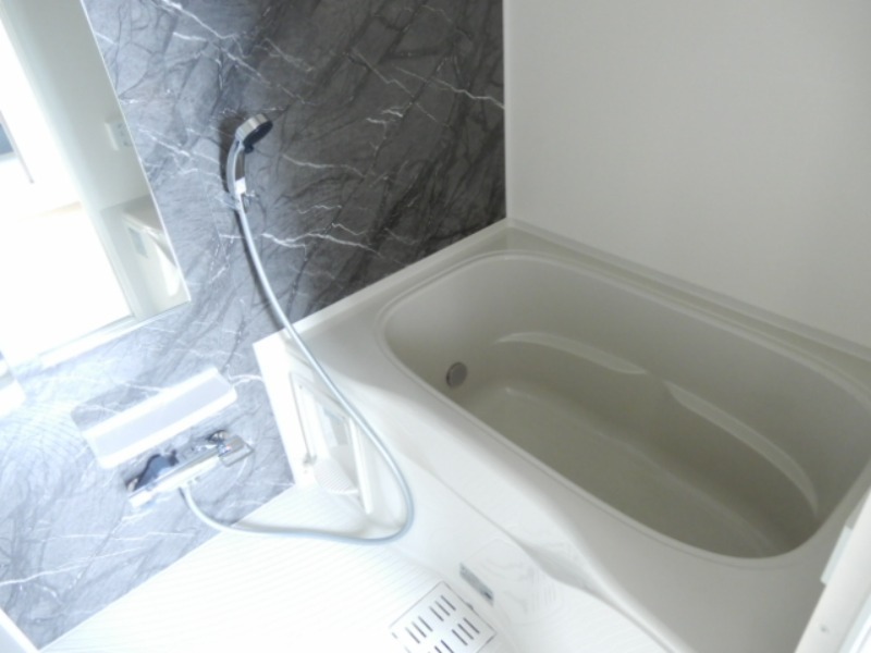 バス・シャワールーム　図面と現状に相違がある場合には現状を優先