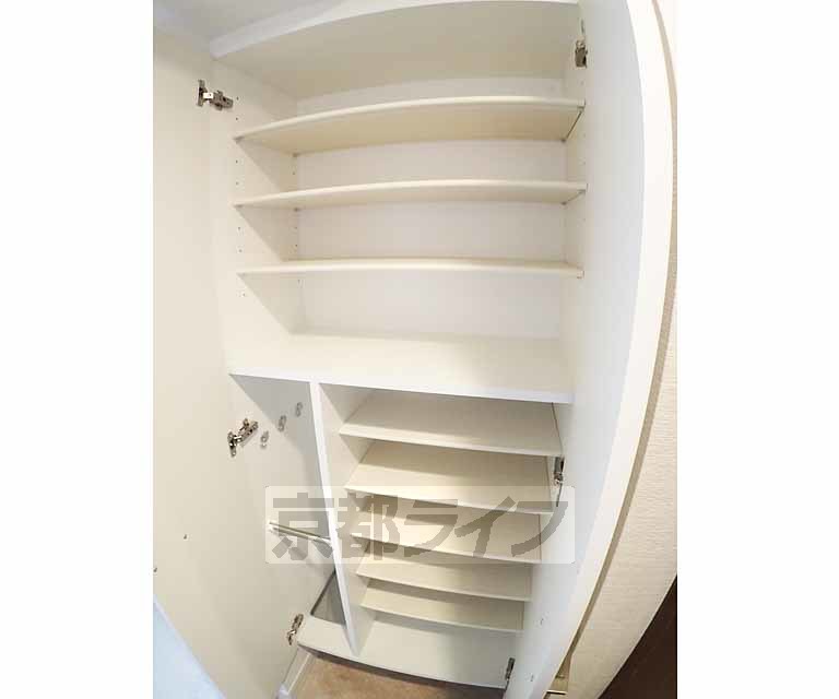 その他設備　大きなシューズボックスです。