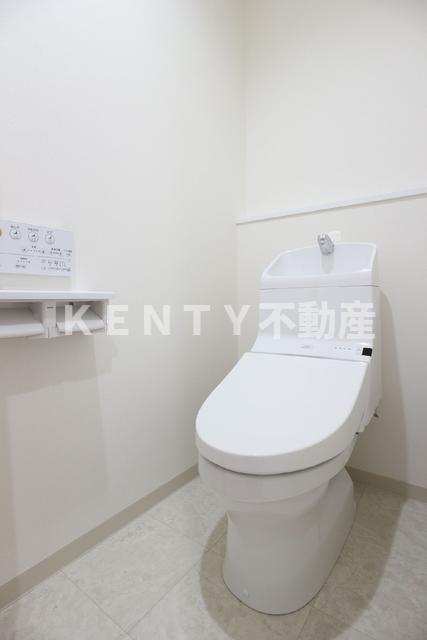 トイレ　トイレもきれいです