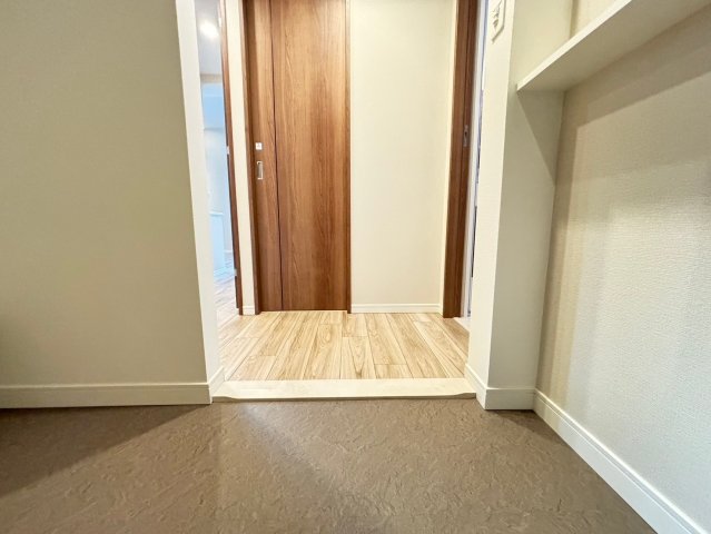 玄関　詳細は、RISUMO江坂本店→06-6155-7137まで♪