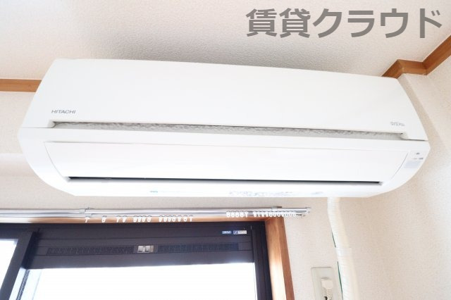 その他設備　エアコンは必需品ですね！