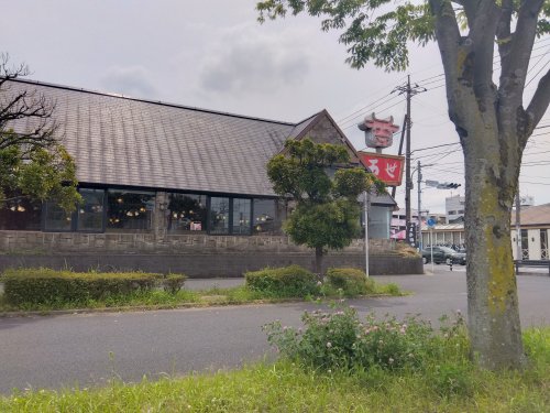 飲食店　肉の万世千葉蘇我店（飲食店）まで180m