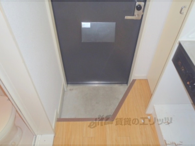 玄関　お部屋の出入り口です。