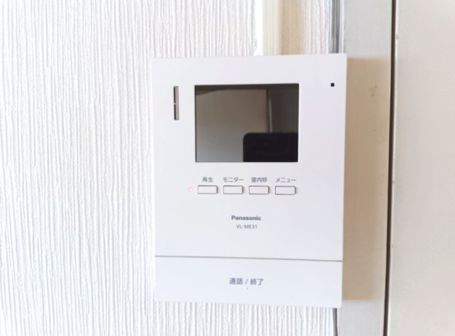 セキュリティ　TVモニター付きインターホン取替済みです。