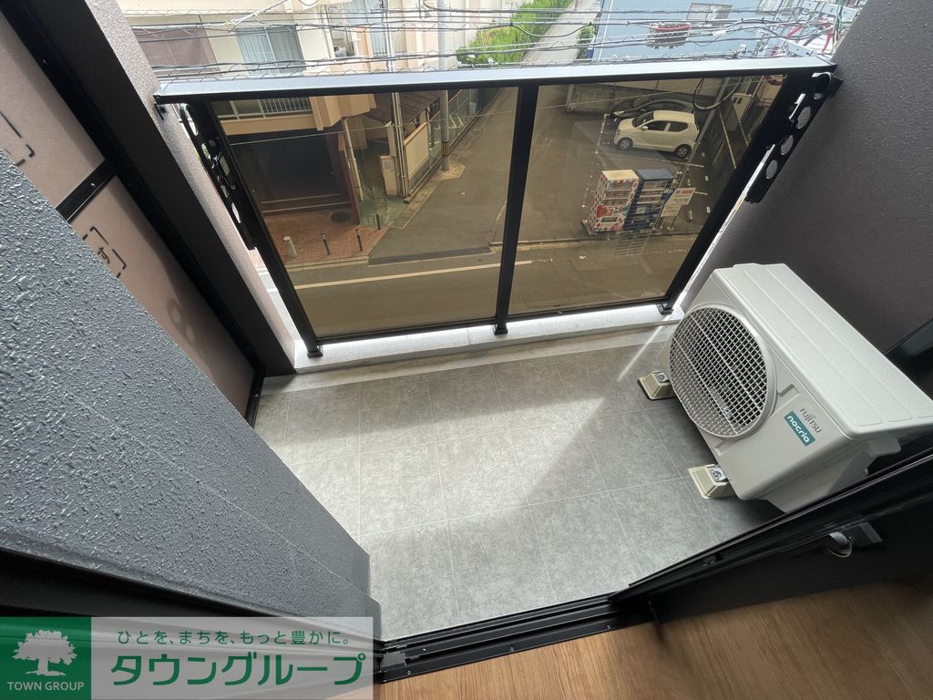 バルコニー　バルコニー