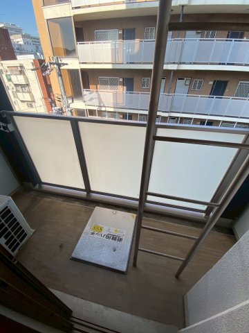 バルコニー　広々としたバルコニーです