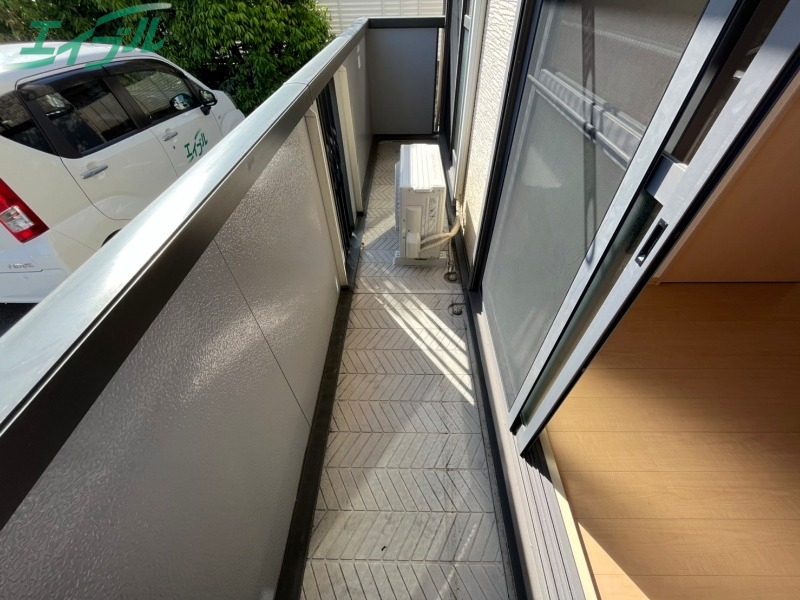 バルコニー　反転タイプ参考写真