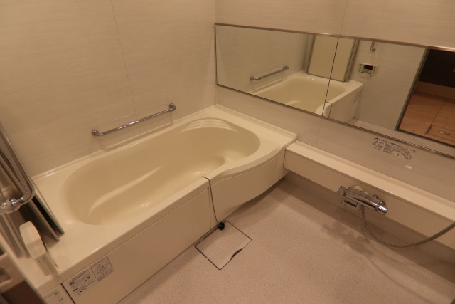 バス・シャワールーム　※別室の参考写真の為、現況優先です。