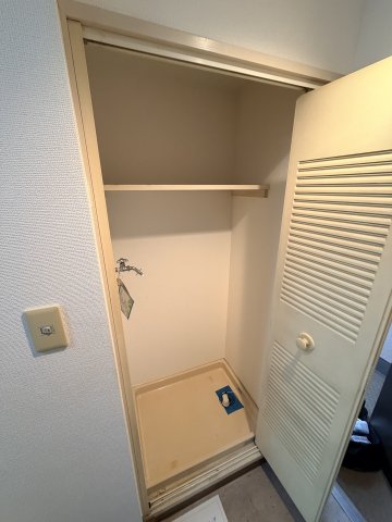 収納　収納は稼働型なのでレイアウトがしやすい！