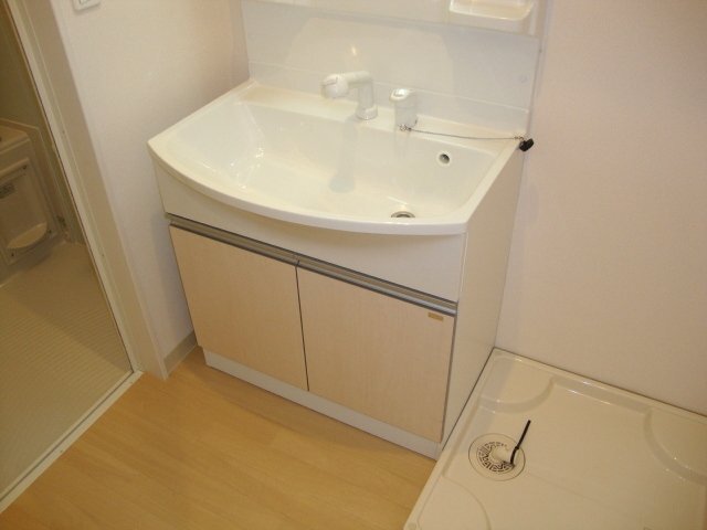 洗面設備　洗髪洗面化粧台