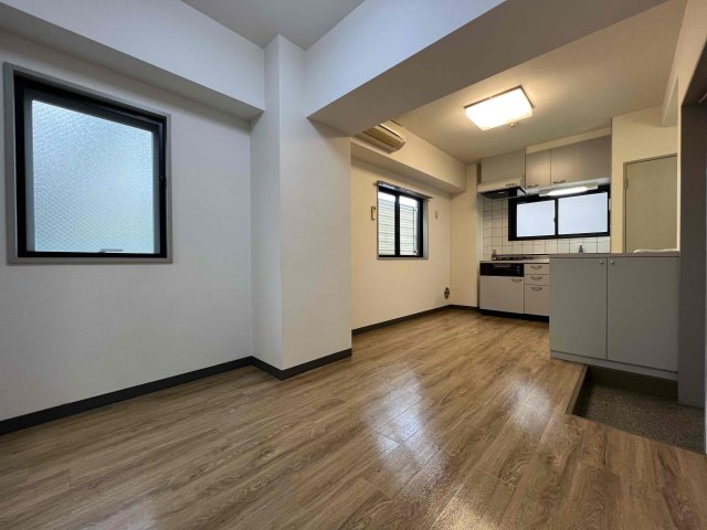 居室・リビング　ゆったり過ごせる居間です