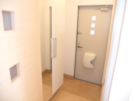 玄関　シンプルで使いやすい玄関です
