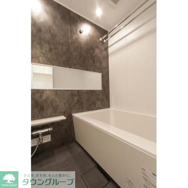バス・シャワールーム　※写真は同タイプ住戸です。
