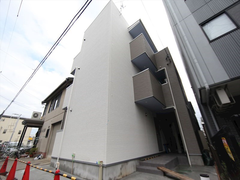 建物外観　外観　デザイナーズ　光インターネット無料
