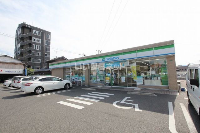 コンビニ　ファミリーマート　小倉明和町店（コンビニ）まで373m