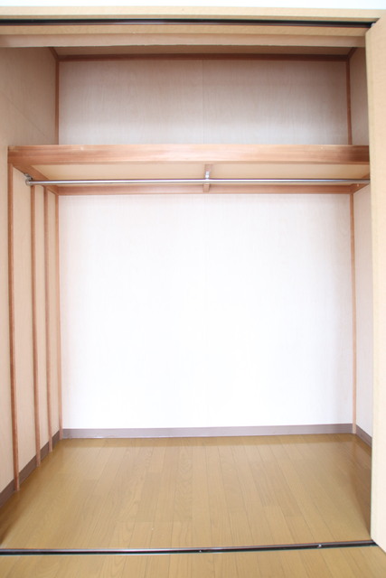 収納　クローゼット