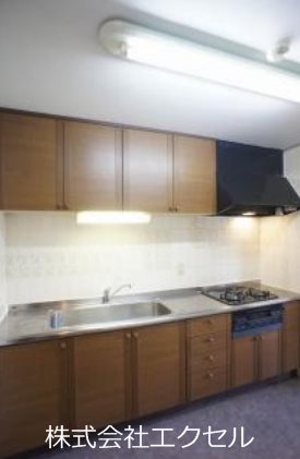 キッチン　同建物の別部屋の写真