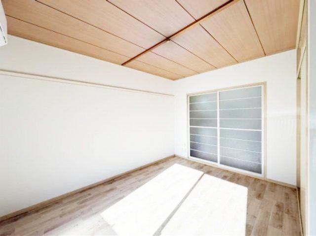 居室・リビング　庭