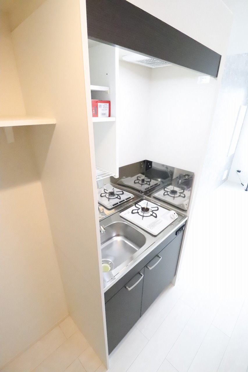 キッチン　※同物件、別部屋になります。