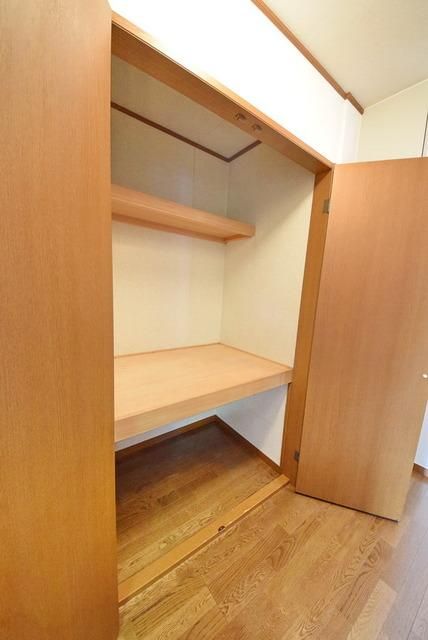 その他設備　たっぷり入る２段収納