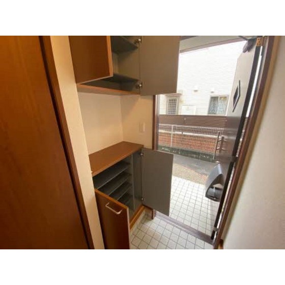玄関　別部屋参考写真