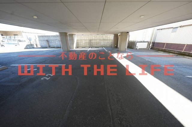 駐車場　駐車スペースもあります