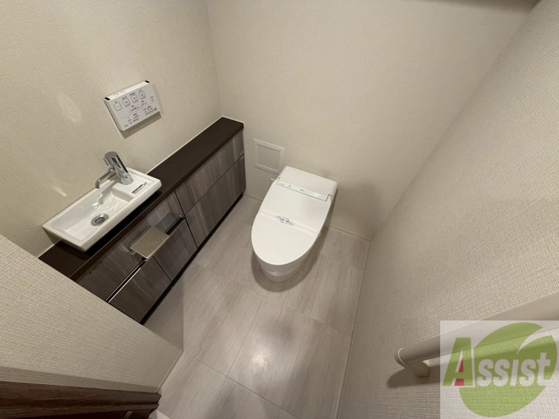 トイレ　トイレです。ウォシュレット付を探している方、おすすめです！