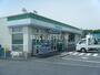 コンビニ　ファミリーマート栗東出庭店（コンビニ）まで799m