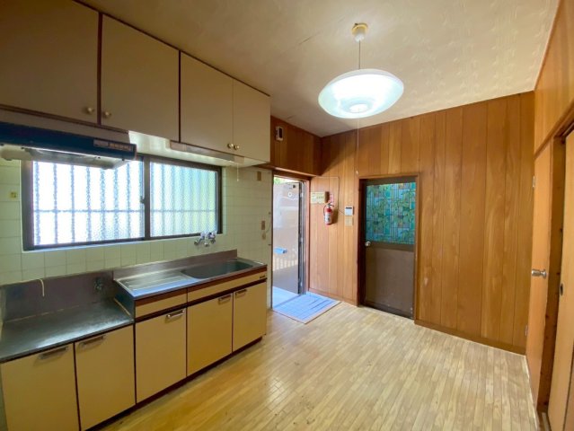 洗面設備　※退去前の為、別部屋の写真を掲載しております