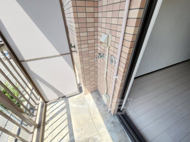 地下鉄御堂筋線 北花田駅 徒歩7分 11階建 築32年の内装写真