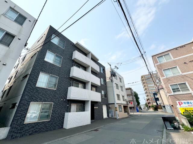 建物外観　しっかりとした造りの鉄筋ＭＳです♪