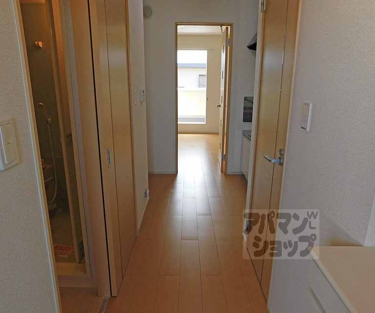 その他部屋・スペース　広い廊下です