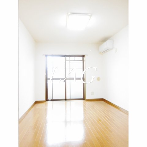 居室・リビング　洋室のお部屋です。