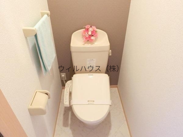 トイレ　ウォシュレット！