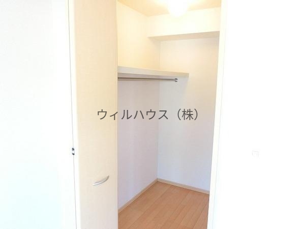 収納　ウォークインクローゼット！