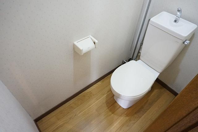 トイレ　トイレ