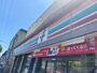 コンビニ　セブンイレブン札幌北18条東店（コンビニ）まで61m