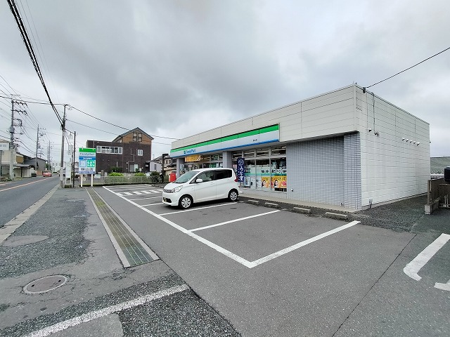 コンビニ　ファミリーマート 狭山店（コンビニ）まで1829m