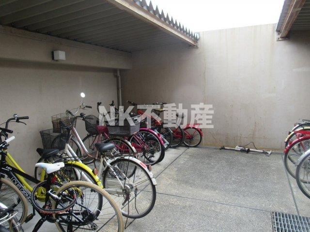 その他　駐輪場です
