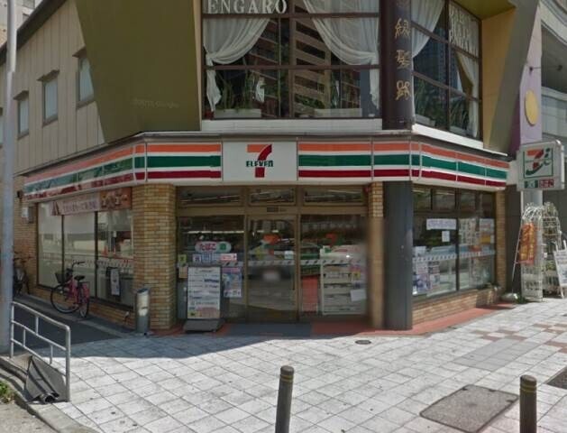 コンビニ　セブンイレブン大阪大淀南1丁目店（コンビニ）まで85m