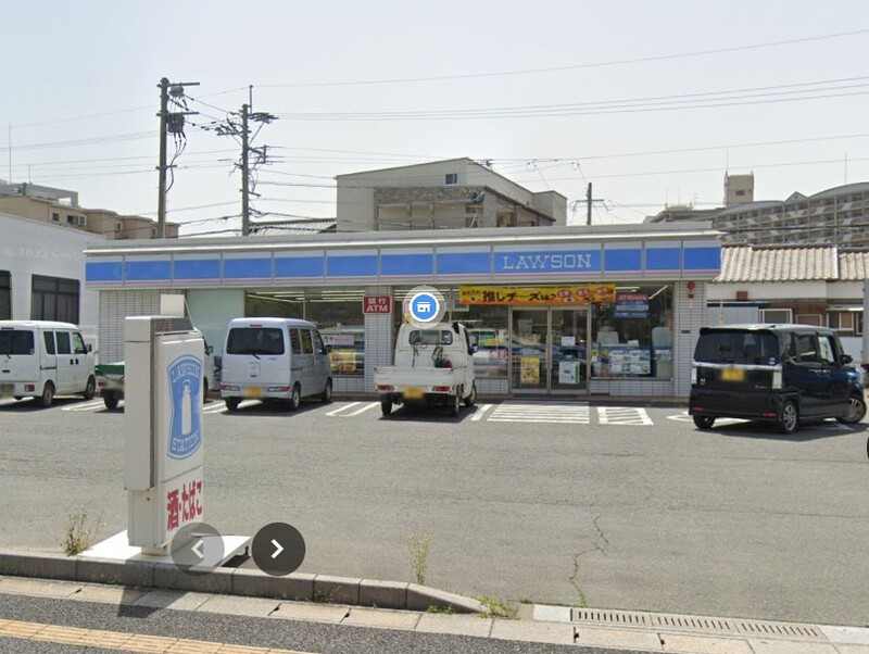 コンビニ　ローソン福津中央1丁目店（コンビニ）まで244m