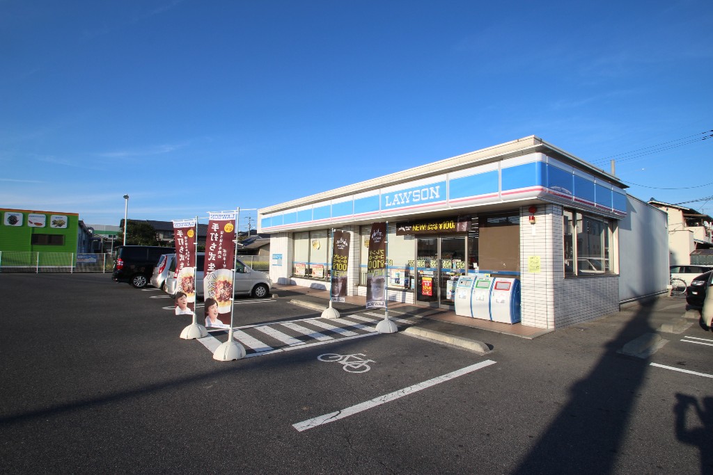 コンビニ　ローソン岡山洲崎店（コンビニ）まで272m