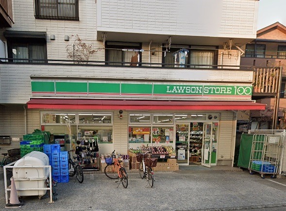 コンビニ　ローソンストア100 大森南店（コンビニ）まで674m