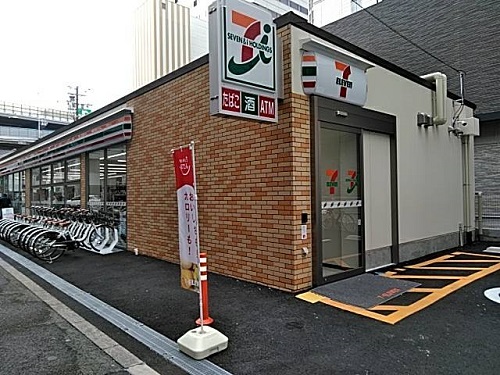 コンビニ　セブンイレブン 堺筋本町南店（コンビニ）まで128m