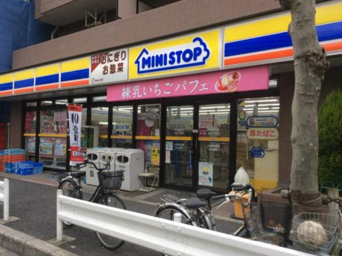 ARTESSIMO LINOの周辺写真