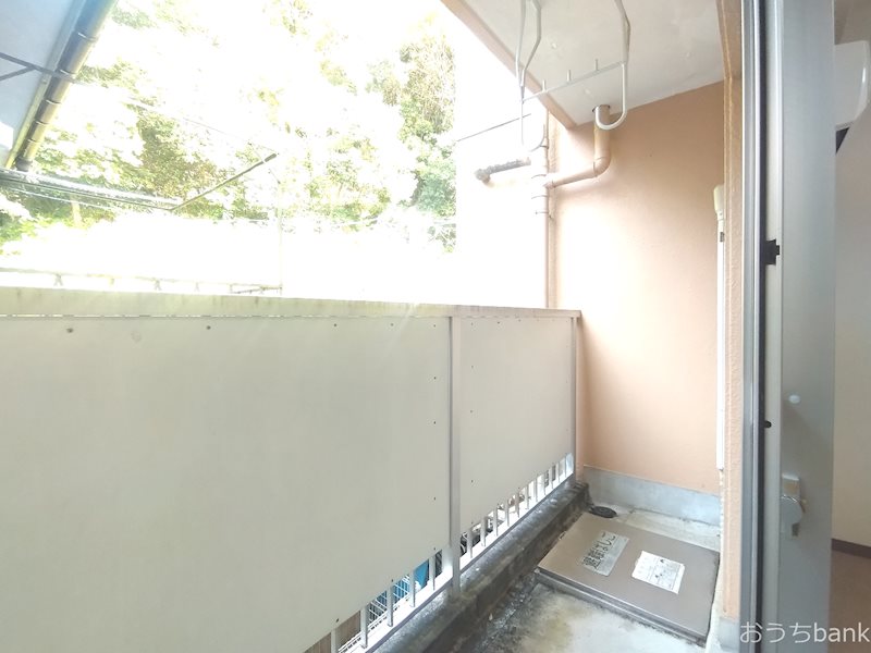 バルコニー　洗濯ものはこちらで干せます